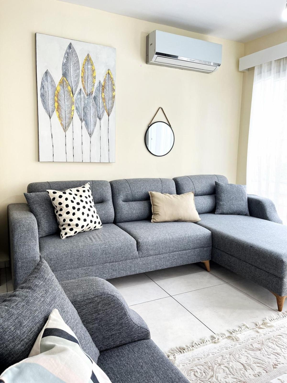 Weekend Apartments 3Br Кирения Екстериор снимка