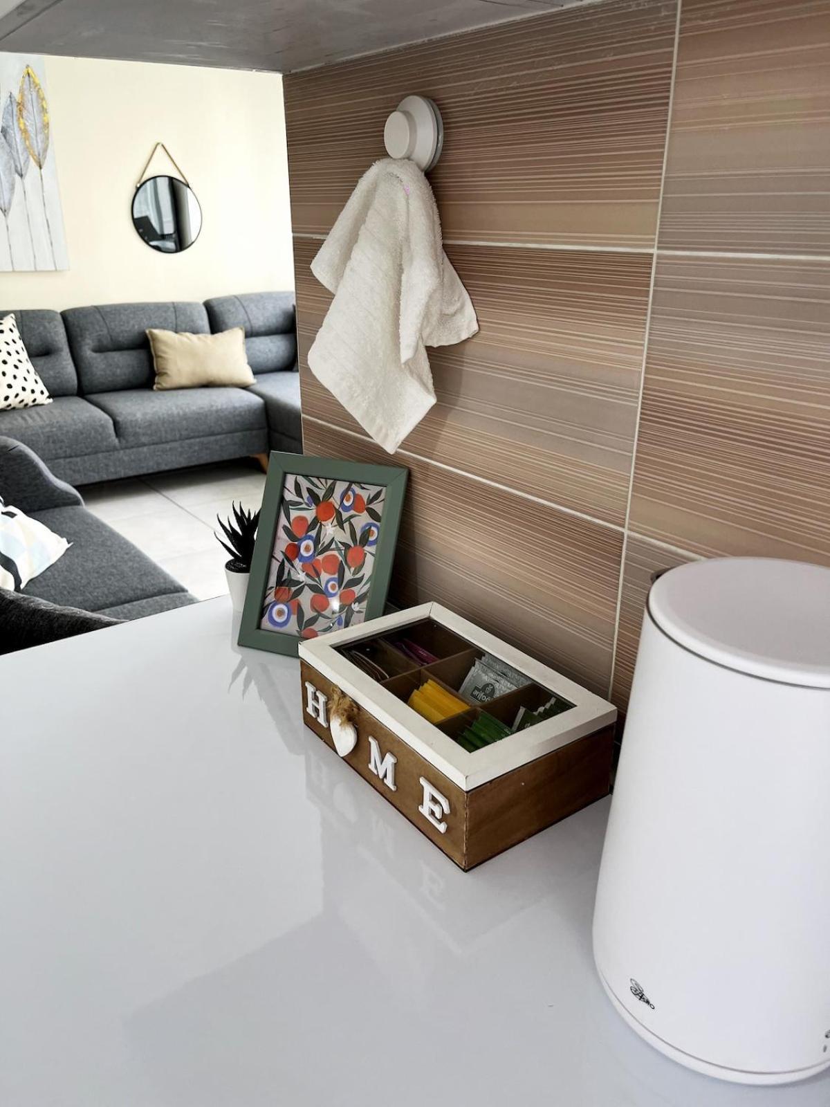 Weekend Apartments 3Br Кирения Екстериор снимка